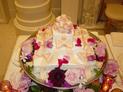 お花とリボンいっぱいケーキ:(ウエディングケーキ:生ケーキ,リボン,ラブリー,ゴージャス,お花,複数段,スクエア)