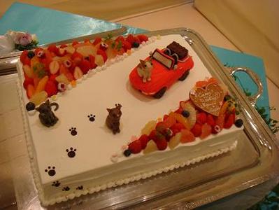 猫と車のウェディングケーキ ゼクシィ